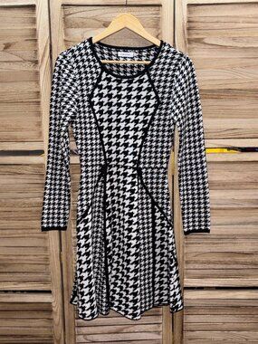 Calvin Klein Houndstooth Fit & Flare Long Sleeve Knit Sweater Dress Size S
